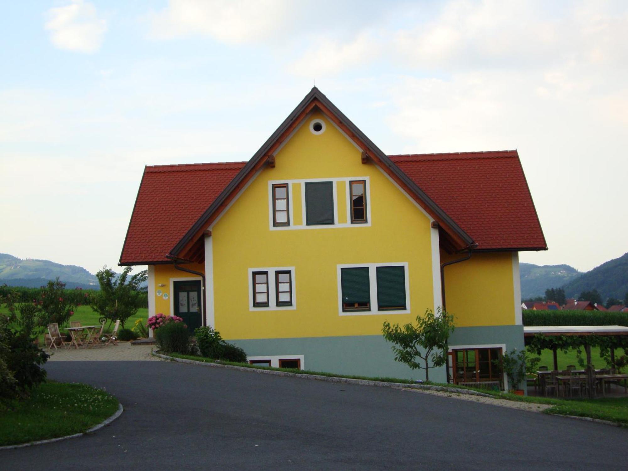 Weingut Winzerhof Gaestezimmer Grebenz Großklein Exterior foto